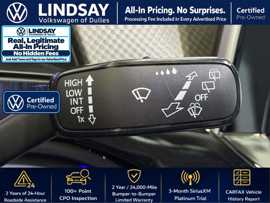 Used 2024 Volkswagen Atlas Peak Edition SE AWD/4WD image 25