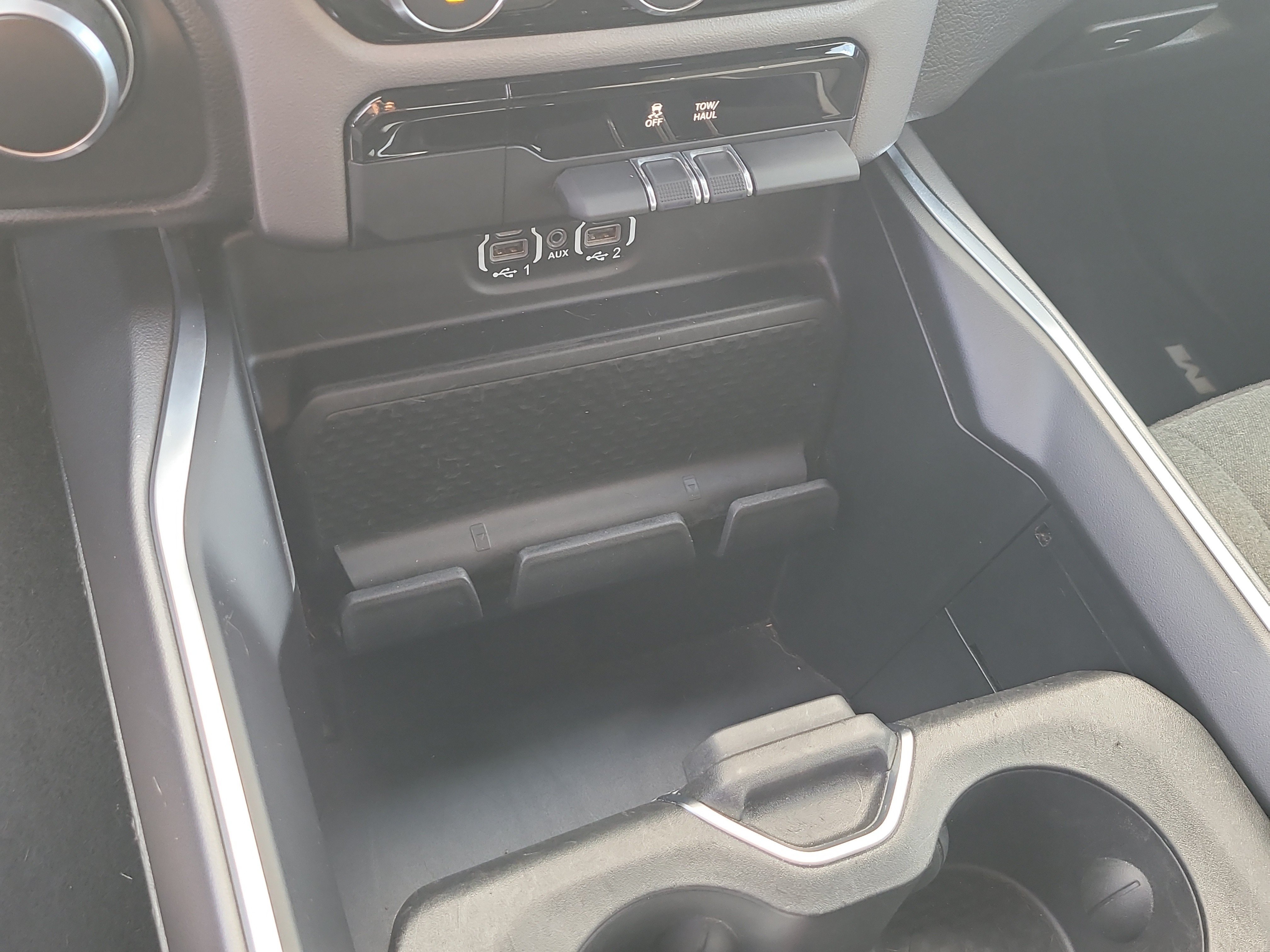 Used 2024 RAM 1500 Big Horn RWD image 25