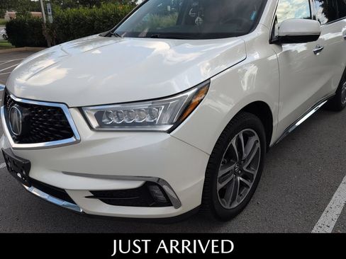 Used 2018 Acura MDX FWD w/ Advance Package image 3