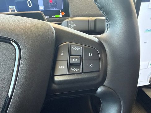 Used 2025 Ford Mustang Mach-E Premium AWD/4WD image 17