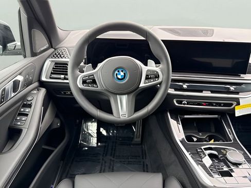 New 2026 BMW X5 xDrive50e w/ M Sport Package image 13