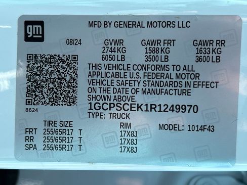 Used 2024 Chevrolet Colorado LT w/ LT Convenience Package II image 33