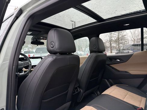 Certified 2026 Chevrolet Equinox ACTIV w/ Convenience Package III image 30