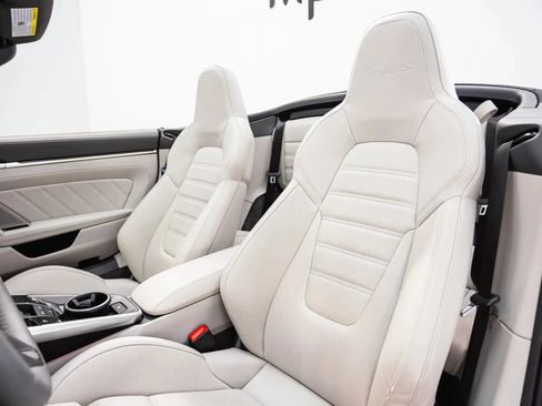 Used 2025 Porsche 911 Turbo S AWD/4WD image 38