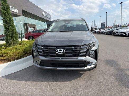 New 2026 Hyundai Tucson SEL FWD image 2