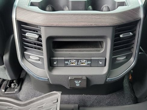 Used 2026 RAM 1500 Laramie w/ Sport Appearance Package AWD/4WD image 13