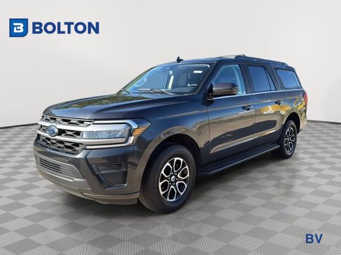 Used 2024 Ford Expedition Max XLT image 1