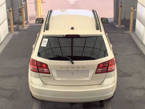 Used 2016 Dodge Journey SE w/ Flexible Seating Group FWD image 5