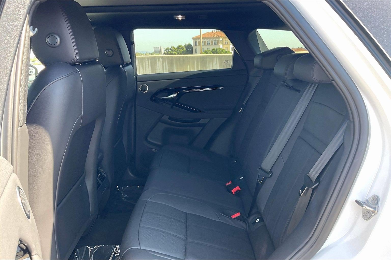 New 2026 Land Rover Range Rover Evoque S AWD/4WD image 16
