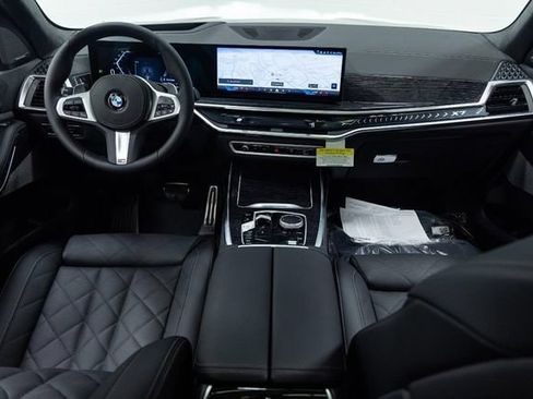 New 2027 BMW X7 xDrive40i w/ M Sport Package AWD/4WD image 23