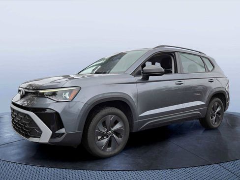 Used 2025 Volkswagen Taos S FWD image 14