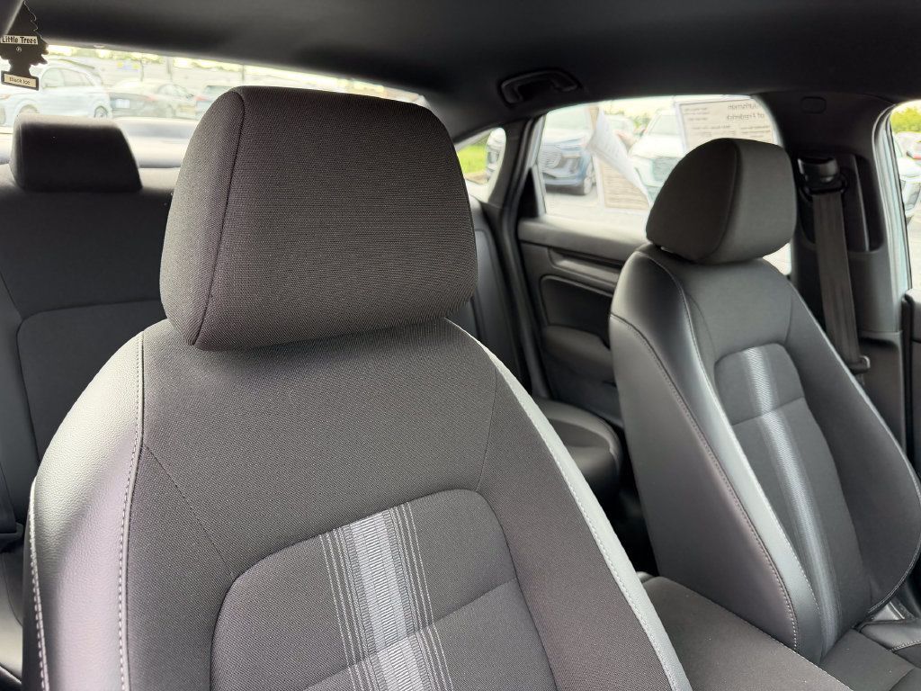 Used 2024 Honda Civic Sport image 16