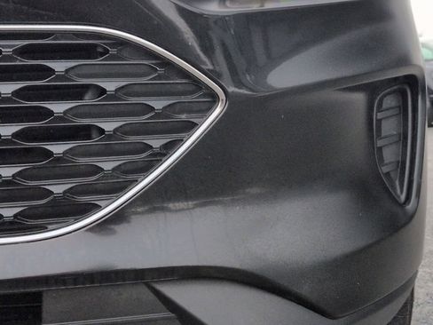 Used 2021 Ford Escape SE w/ Convenience Package image 11