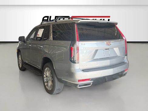 Used 2023 Cadillac Escalade Premium Luxury AWD/4WD image 5