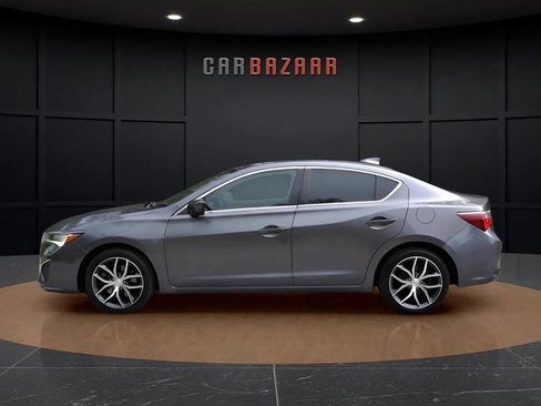 Used 2019 Acura ILX image 4