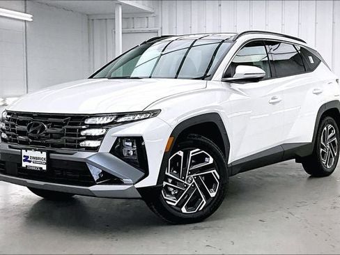 Used 2025 Hyundai Tucson Limited image 2