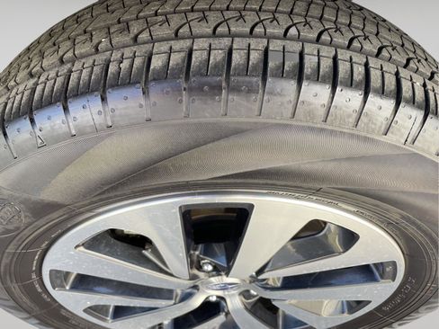 Certified 2024 Subaru Outback Premium w/ Popular Package #1A image 7