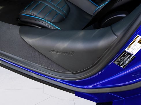 New 2025 McLaren GTS RWD image 41