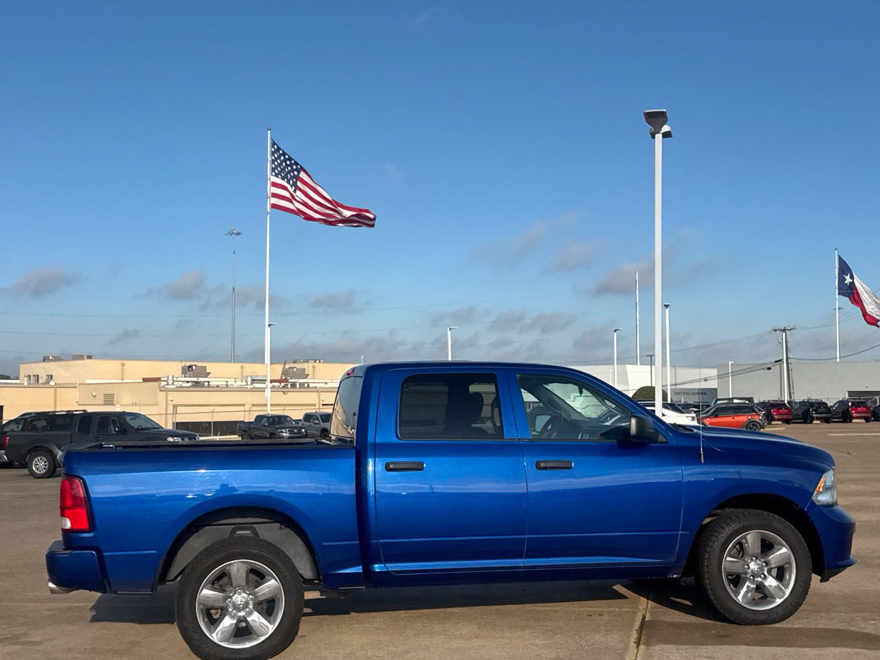 Used 2019 RAM 1500 Express w/ Express Value Package AWD/4WD image 34