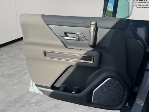New 2025 GMC Hummer EV 2X image 25