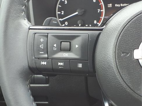 Certified 2023 Nissan Rogue SV w/ SV Premium B Package AWD/4WD image 17