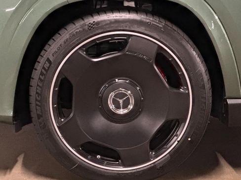 New 2026 Mercedes-Benz GLS 63 AMG 4MATIC image 11