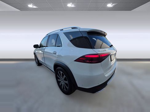 Used 2026 Mercedes-Benz GLE 350 4MATIC image 3