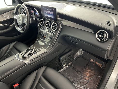 Certified 2019 Mercedes-Benz GLC 43 AMG 4MATIC image 26