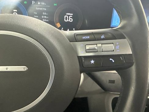 Used 2024 Hyundai Kona SEL FWD image 23