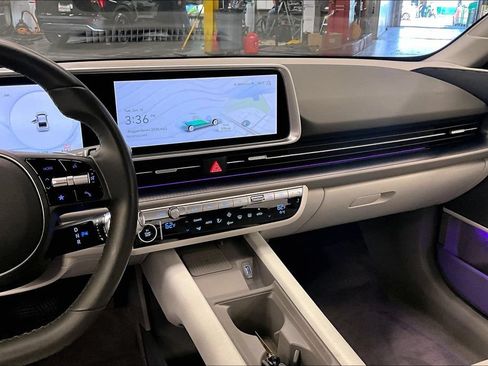 Used 2025 Hyundai Ioniq 6 SEL RWD image 5