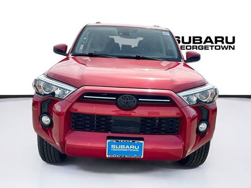 Used 2020 Toyota 4Runner SR5 image 2