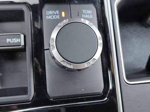 Used 2025 Toyota Tundra SR5 AWD/4WD image 31