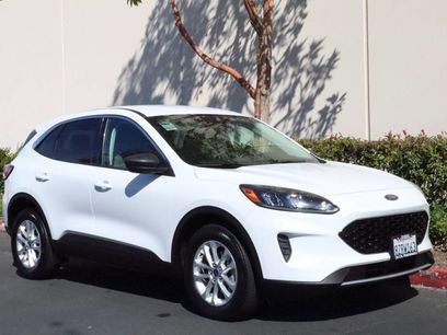 Used 2022 Ford Escape SE w/ Convenience Package