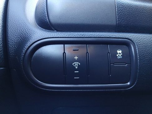 Used 2018 Kia Forte LX image 21