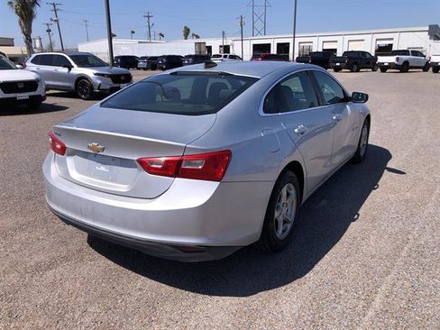 Used 2018 Chevrolet Malibu LS w/ LPO, Convenience Package 2 image 7