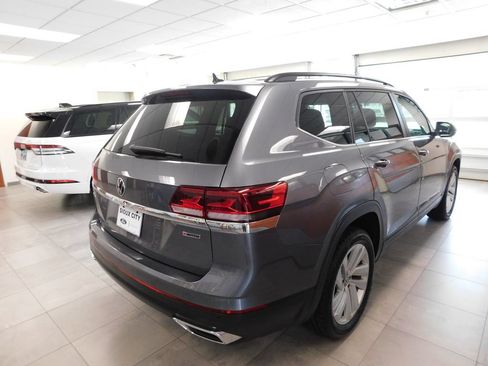 Used 2021 Volkswagen Atlas SE AWD/4WD image 4