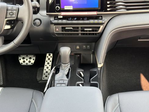 New 2026 Toyota Camry SE FWD image 14