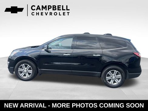 Used 2016 Chevrolet Traverse LT FWD image 2