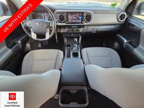 Certified 2022 Toyota Tacoma SR5 w/ Technology Package RWD image 4