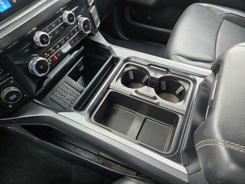 Used 2023 Ford F350 Lariat w/ Chrome Package image 11