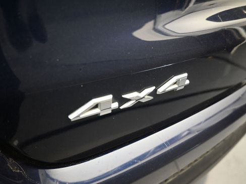 Used 2019 Jeep Compass Limited image 12