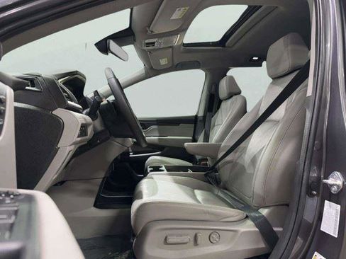 Used 2023 Honda Odyssey EX-L image 21