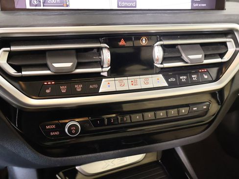 Used 2023 BMW X3 xDrive30i w/ M Sport Package image 8