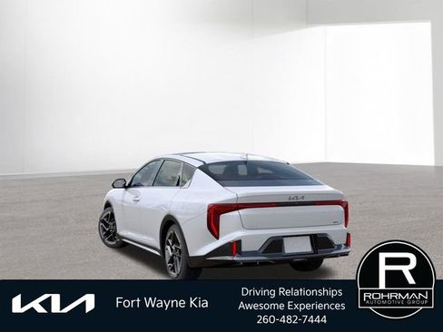 New 2026 Kia K4 GT-Line image 5
