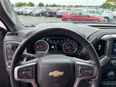 Used 2020 Chevrolet Silverado 1500 LTZ w/ LTZ Premium Package AWD/4WD image 13