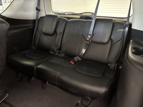 Used 2017 Nissan Armada SV w/ Driver Package RWD image 26