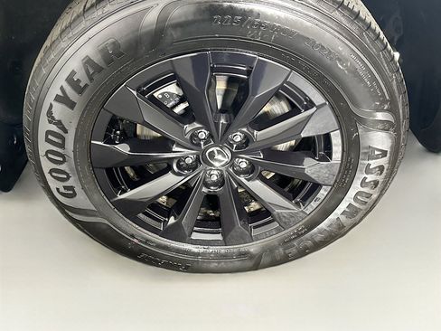 Used 2025 MAZDA CX-50 AWD 2.5 Hybrid w/ Premium Pkg image 11