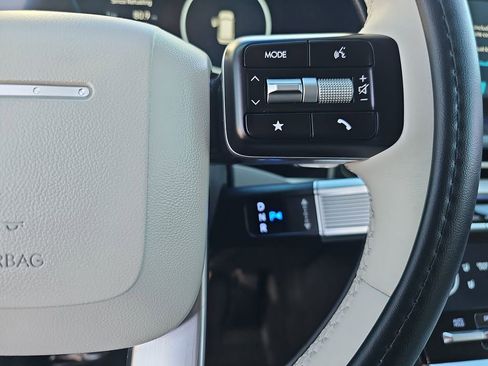 Used 2024 Hyundai Santa Fe Limited image 19