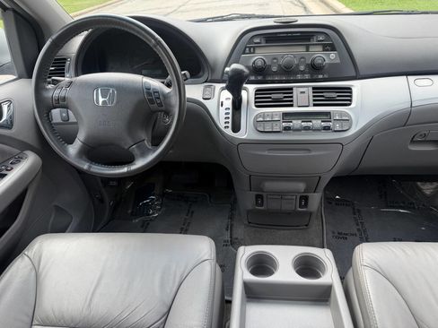 Used 2010 Honda Odyssey EX-L image 18