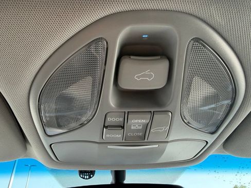 Used 2015 Hyundai Santa Fe Sport 2.0T w/ Option Group 05 AWD/4WD image 21